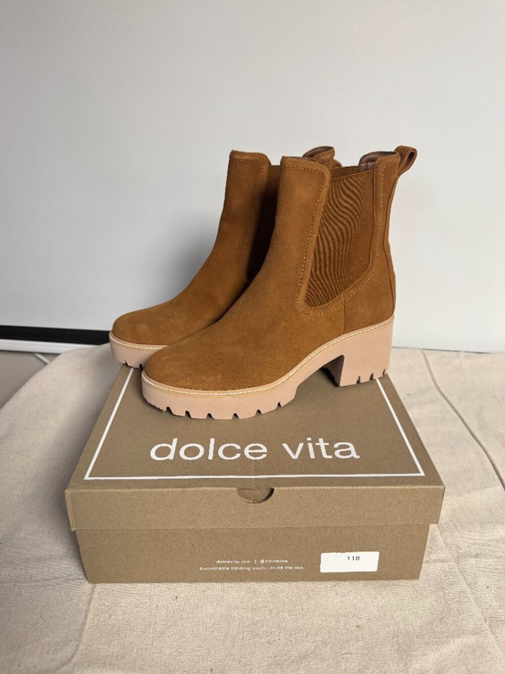 NIB Dolce Vita 9.5 Hawk H2O Waterproof Suede Chelsea Lugs Dark Brown Boots